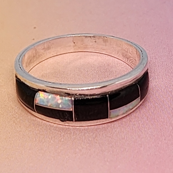 Sheryl Martinez Opal and Onyx Native Ring - Picture 4 of 4